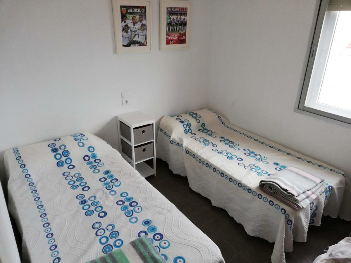 Parque VI Solo Familia Serviplaya Playa de Gandia Екстериор снимка